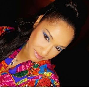 Meet your Posher, Carol